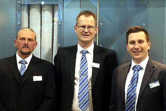 V.l.n.r.: Marcus Feist (AT West), Till Uhle (Vertriebsleiter D/A/CH), Josef Pfnadschek (AT Ost)
