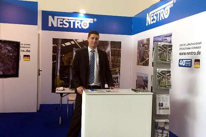 NESTRO experto para el reciclaje Martin Duchowski en nuestro stand de feria ECOMONDO NESTRO experto para el reciclaje Martin Duchowski en nuestro stand de feria ECOMONDO